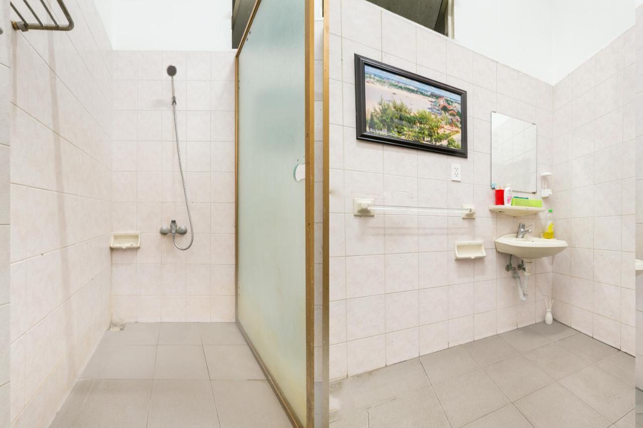Spot On 710 Sakura Hostel Cholon Ho Chi Minh-byen Eksteriør bilde