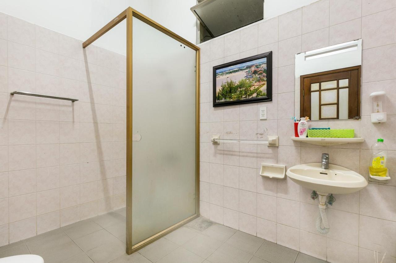 Spot On 710 Sakura Hostel Cholon Ho Chi Minh-byen Eksteriør bilde